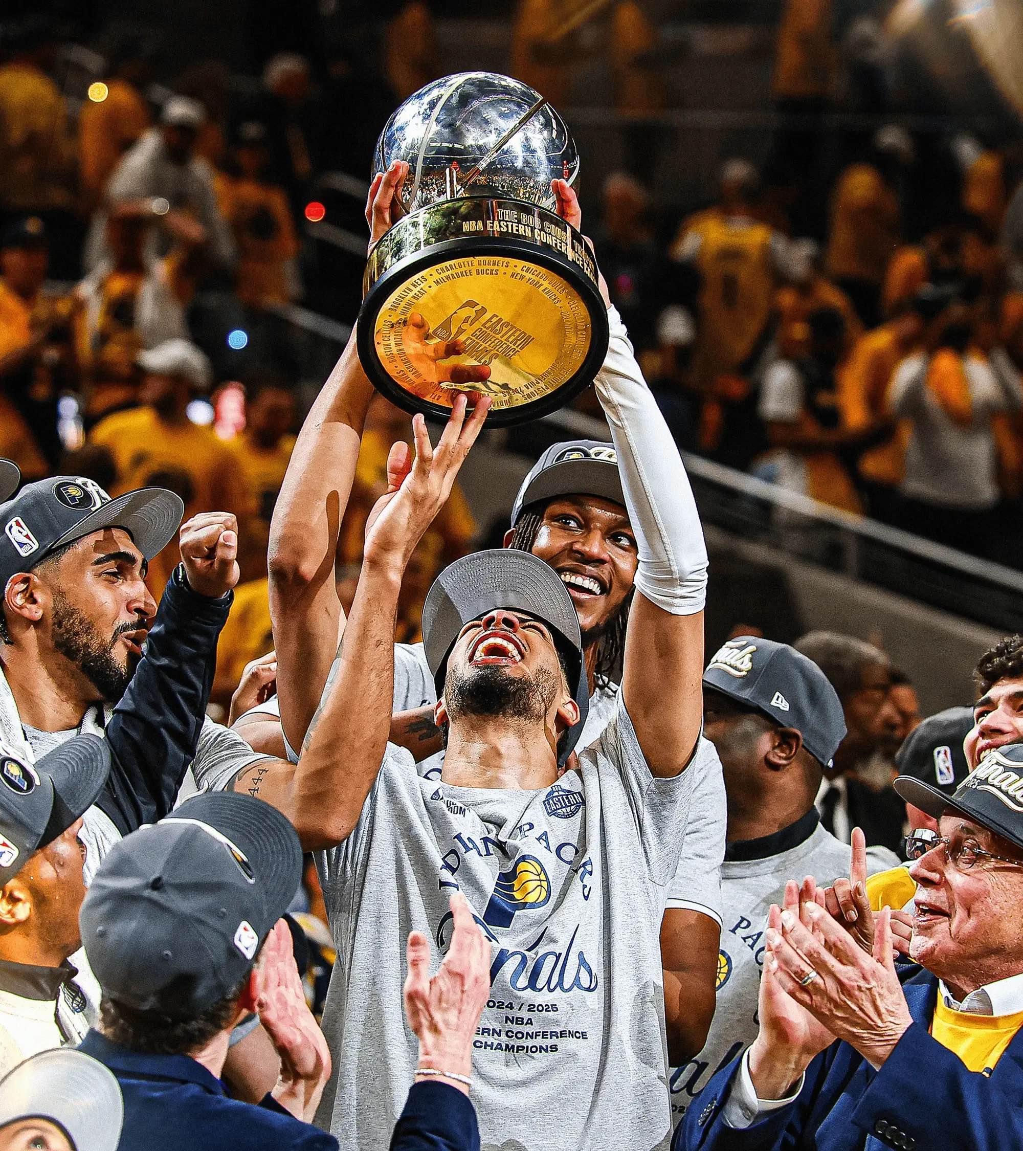 爱游戏体育-NBA季后赛倒计时,阿贾克斯今晚篮板制胜,细节引发关注,信心回归,临场指挥获称赞